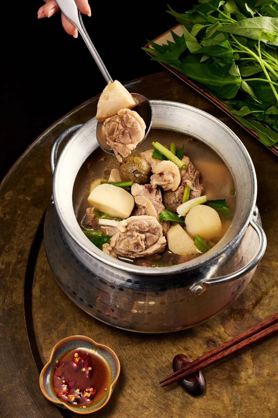 Vịt om sấu